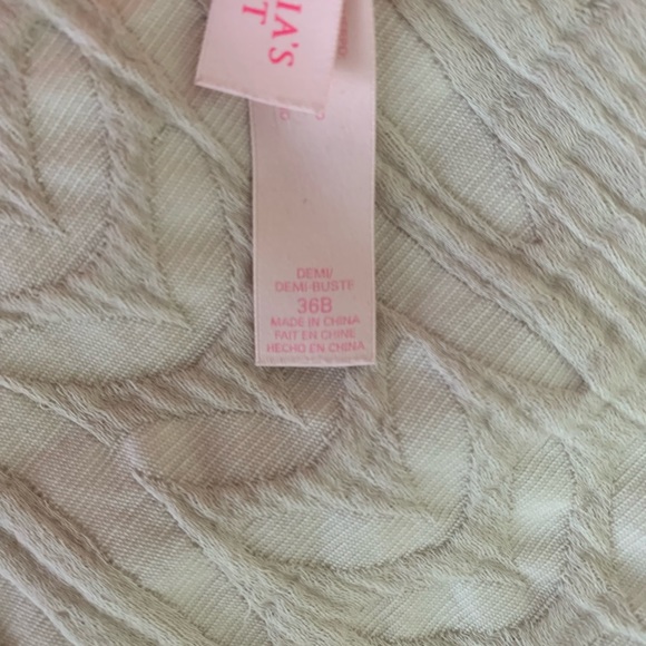 Victoria’s secret 36 B hot coral coral - Picture 5 of 8
